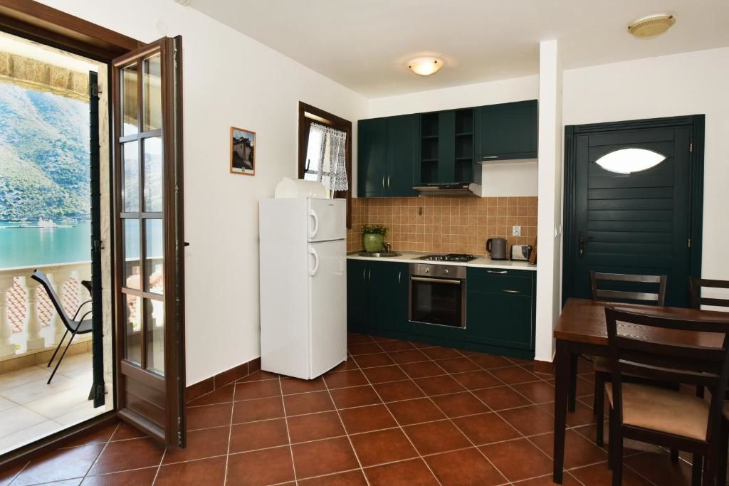 Апартаменты Boka Gardens Seaside Resort Котор-142