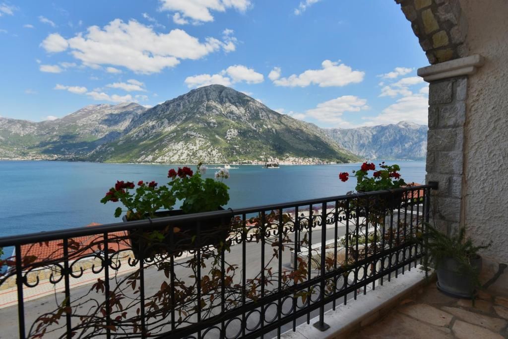 Апартаменты Boka Gardens Seaside Resort Котор-180