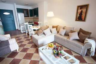 Апартаменты Boka Gardens Seaside Resort Котор Апартаменты с видом на море-3