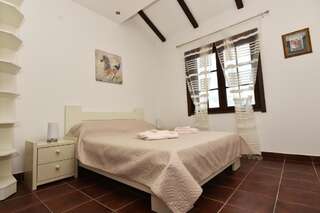 Апартаменты Boka Gardens Seaside Resort Котор Апартаменты с видом на море-6