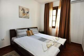 Апартаменты Boka Gardens Seaside Resort Котор Апартаменты с видом на море-5