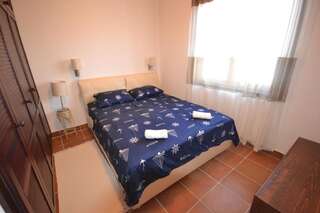 Апартаменты Boka Gardens Seaside Resort Котор Апартаменты с 2 спальнями, балконом и видом на море - Дополнительное здание-4