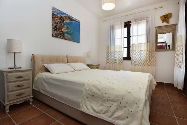 Апартаменты Boka Gardens Seaside Resort Котор-4